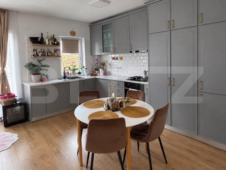 Apartament cu 2 camere decomandat, mobilat în Sâncraiu de Mureș