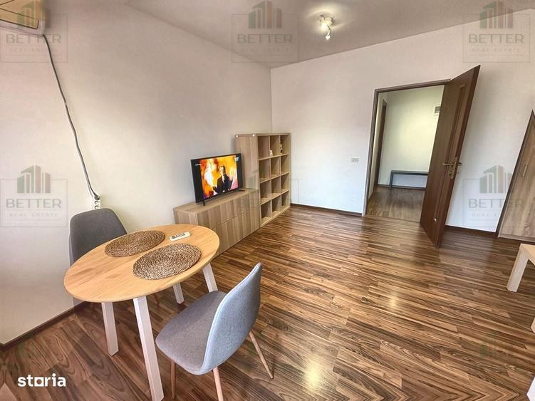 Garsonieră decomandată în Central