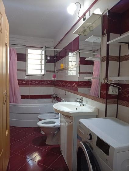 Apartament cu 3 camere semidecomandat în Bahne