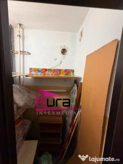 Apartament cu 3 camere decomandat în E3