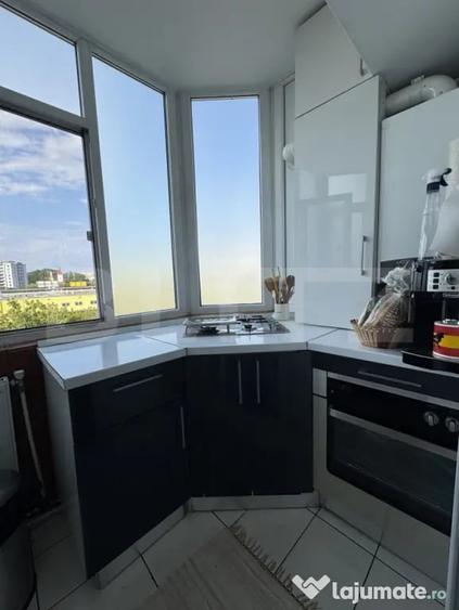 Apartament 3 camere, 60 mp, zona Billa - 1