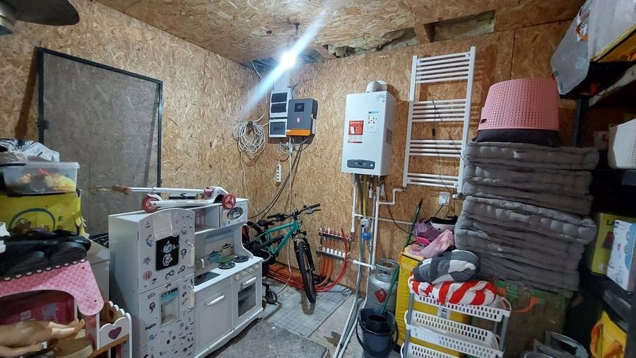 Casă cu 3 camere cu Teren 821 Mp în Măgurele