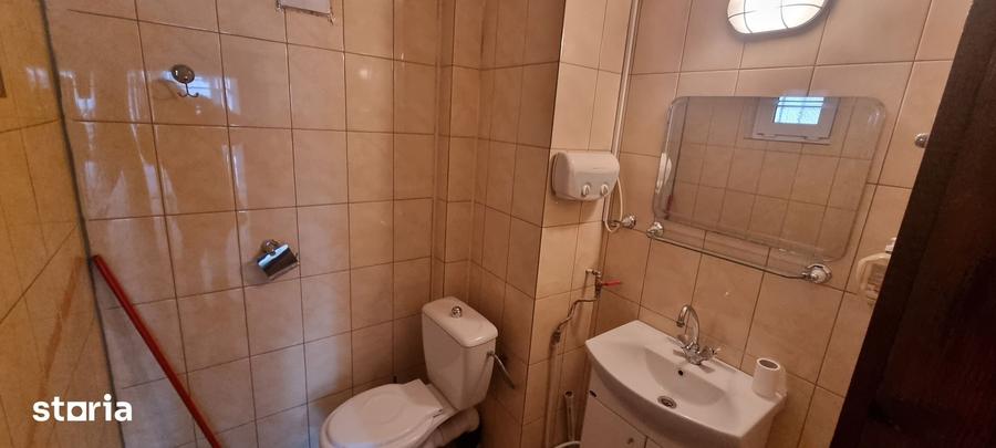 Spațiu comercial, de 50 mp, în Ultracentral