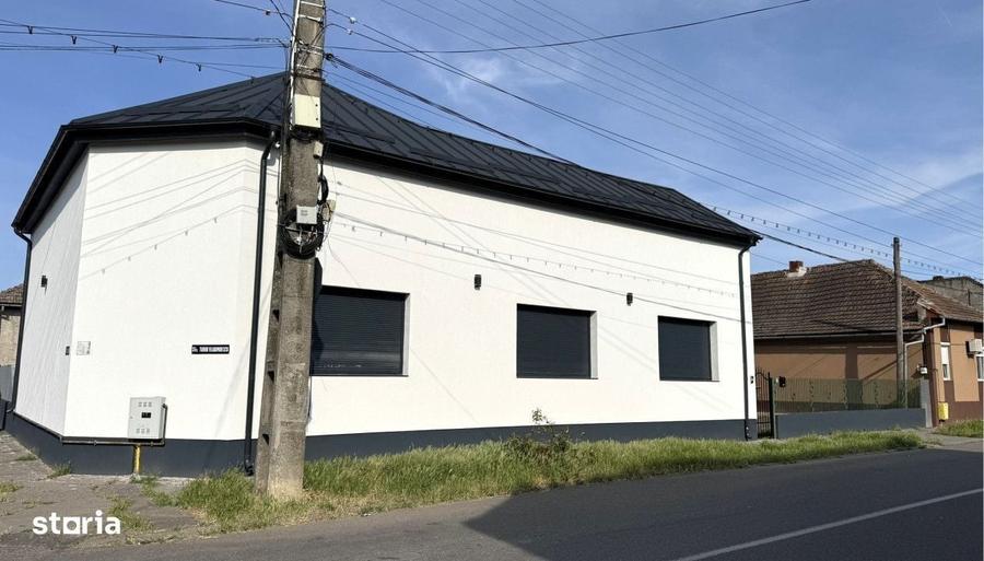 Casă cu 3 camere în Central