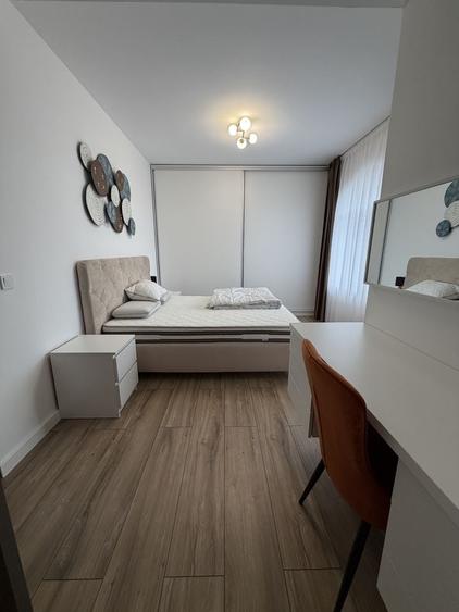 Casă cu 4 camere în Dezmir