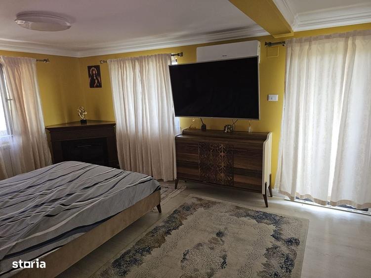 Casă cu 4 camere în Mănăstirea Doamnei