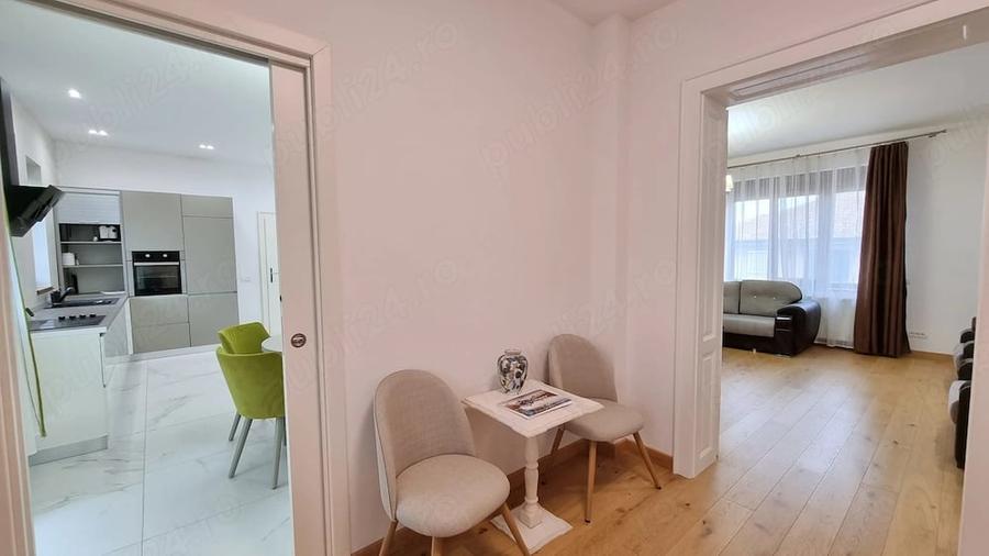Apartament cu 2 camere decomandat în Complex Studențesc