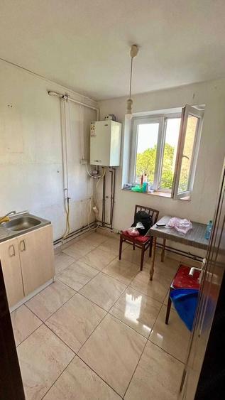 Apartament cu 2 camere decomandat în Circumvalațiunii