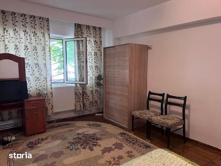 Garsonieră decomandată în Zamfirescu