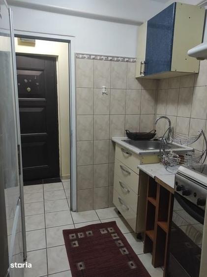 Apartament cu 2 camere în Micro 13