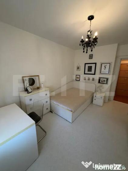 Apartament cu 4 camere decomandat în Ultracentral