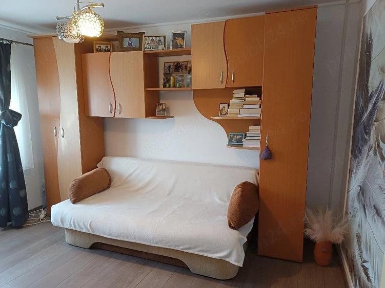 Casă cu 2 camere cu Teren 70 Mp în Central