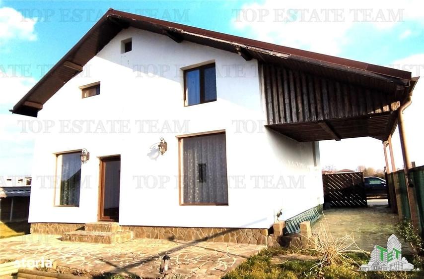 Casă cu 4 camere în Odăile