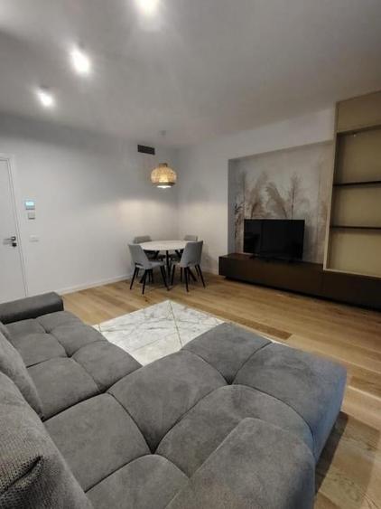 Apartament cu 3 camere în Aviației