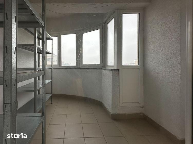 Apartament cu 3 camere decomandat, mobilat în Vitan