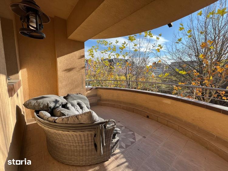 Apartament cu 5 camere în Herăstrău