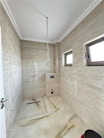 Casă individuală cu 5 camere cu Teren 460 Mp în Giroc