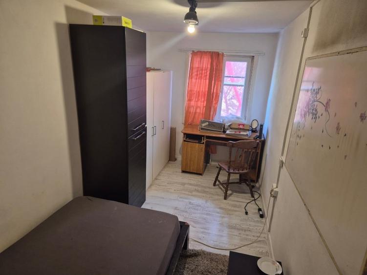 Garsonieră decomandată, mobilată în Complex Studențesc