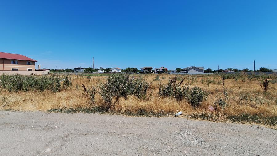 Teren Construcții intravilan de 975 mp, în Km 5