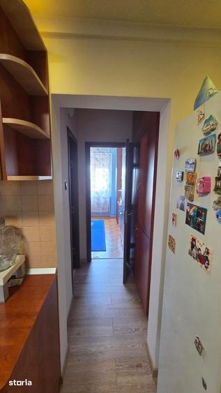 Apartament cu 3 camere decomandat în Burdea
