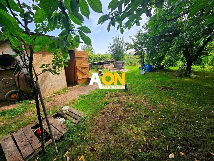 Teren Construcții intravilan de 1400 mp, în Micești