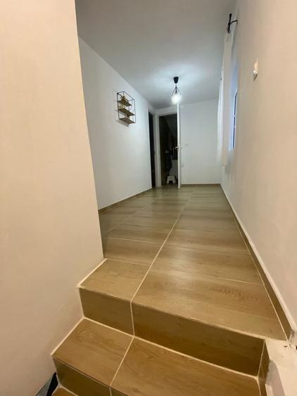 Casă individuală cu 4 camere cu Canalizare în Valea Lungă