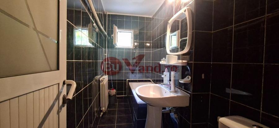 Apartament cu 2 camere decomandat, mobilat în Micro 14
