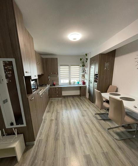 Apartament cu 2 camere decomandat în Apahida