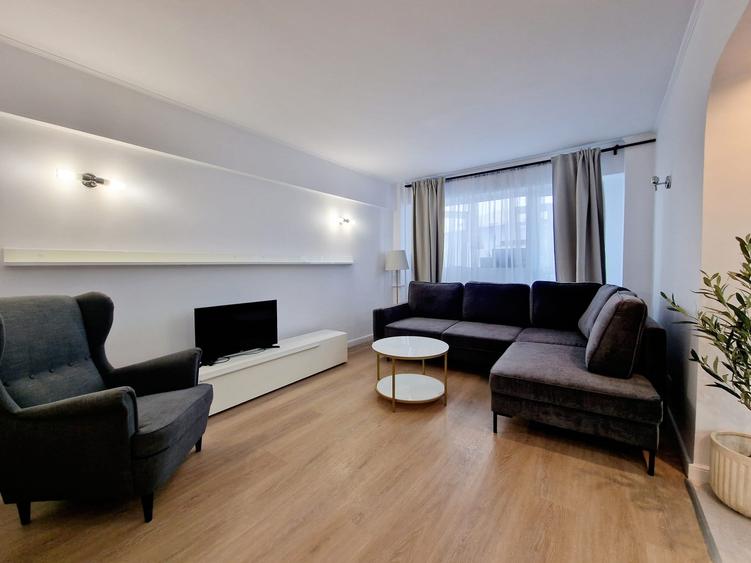 Apartament cu 2 camere decomandat, mobilat în Foișorul de Foc