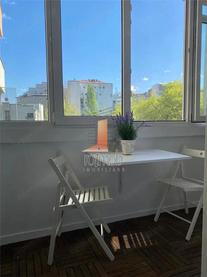 Apartament cu 2 camere în Calea Victoriei