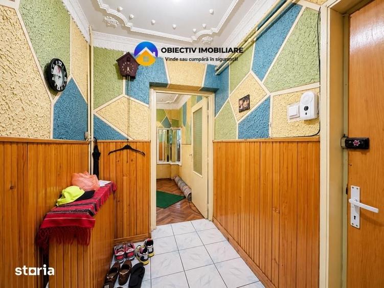 Apartament cu 4 camere semidecomandat în Dărmănești