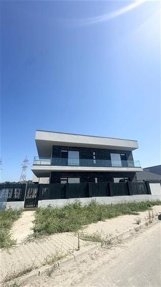 Casă individuală cu 5 camere cu Teren 400 Mp în Nord