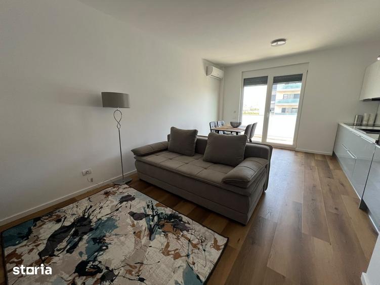 Apartament cu 2 camere semidecomandat în Nufărul