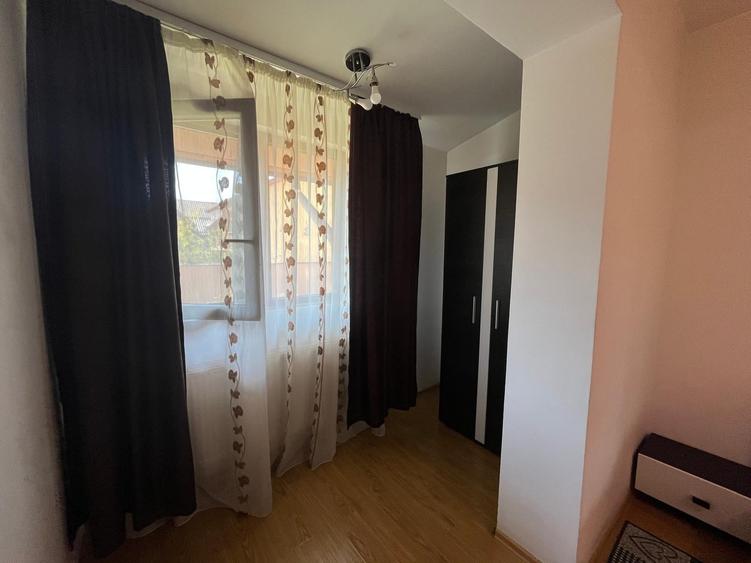 Apartament cu 2 camere decomandat în Prelungirea Ghencea