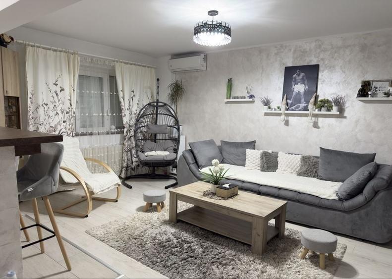 Apartament cu 3 camere decomandat în Tolstoi