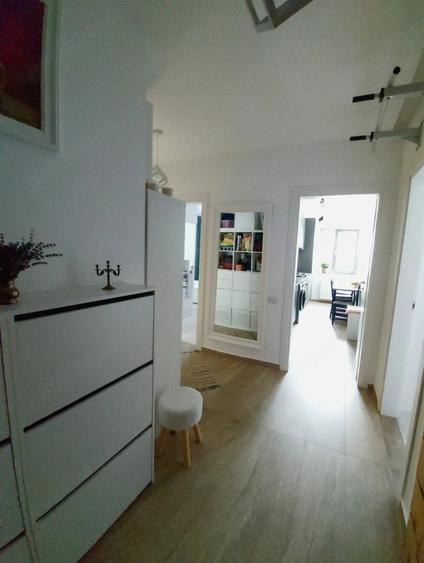 Apartament cu 2 camere decomandat în Berceni