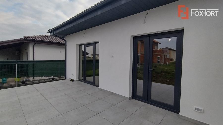 Duplex cu 3 camere cu Teren 277.5 Mp în Săcălaz