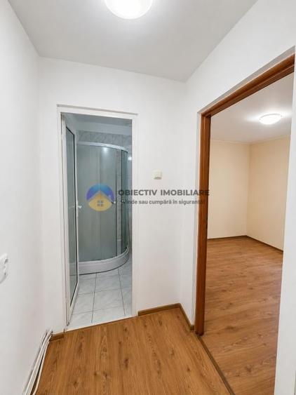 Apartament cu 2 camere semidecomandat în Mărăței