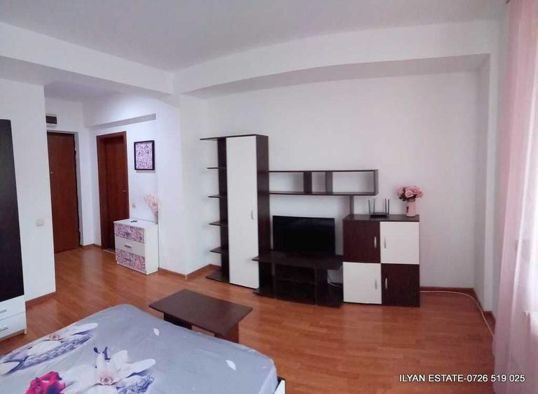Garsonieră decomandată în Palazu Mare