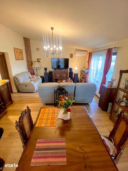 Casă cu 4 camere cu Teren 720 Mp în Șagu