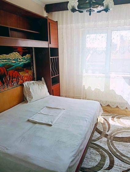 Apartament cu 2 camere decomandat, mobilat în Faleza Nord