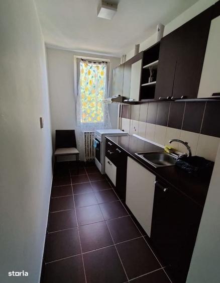 Garsonieră decomandată în Brâncoveanu