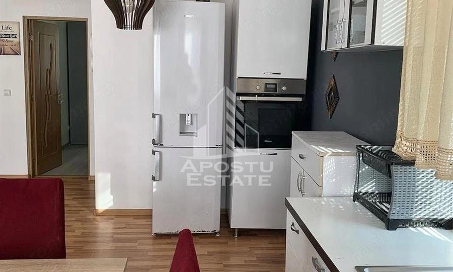 Apartament cu 3 camere decomandat în Dumbrăvița