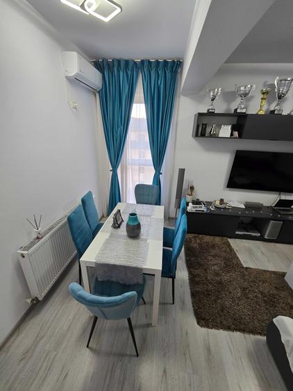Apartament cu 2 camere decomandat în Dobroești