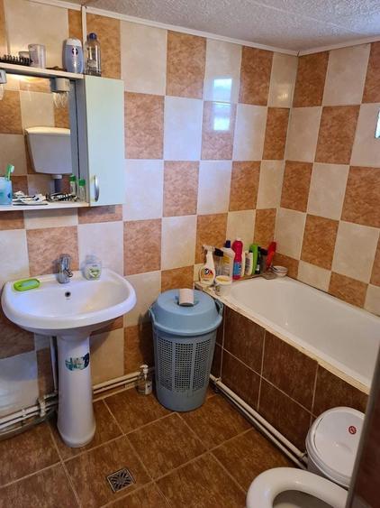 Casă cu 4 camere în Gârbovi