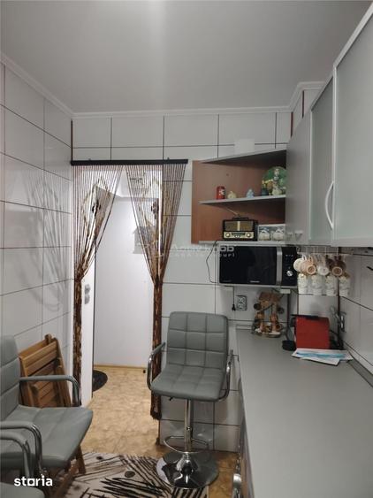 Apartament cu 2 camere semidecomandat în Boldești