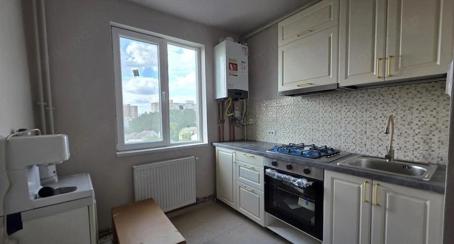 Apartament cu 2 camere decomandat în Complex Studențesc