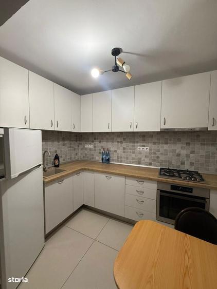 Apartament cu 2 camere semidecomandat în Horea
