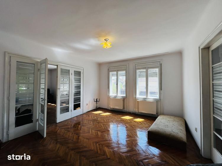 Casă cu Teren 430 Mp în Iosefin