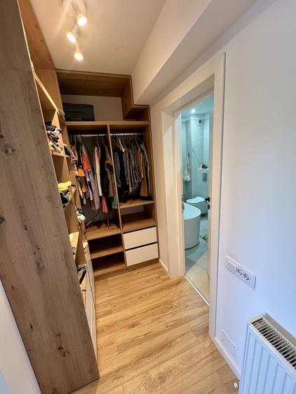Apartament cu 3 camere decomandat în Baciu
